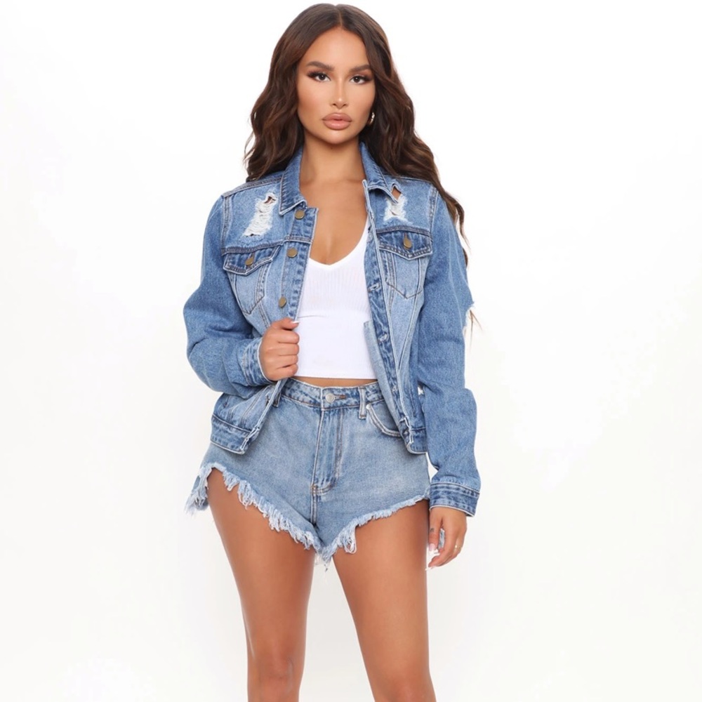 Iconic Denim Jacket - Picture 2 of 4